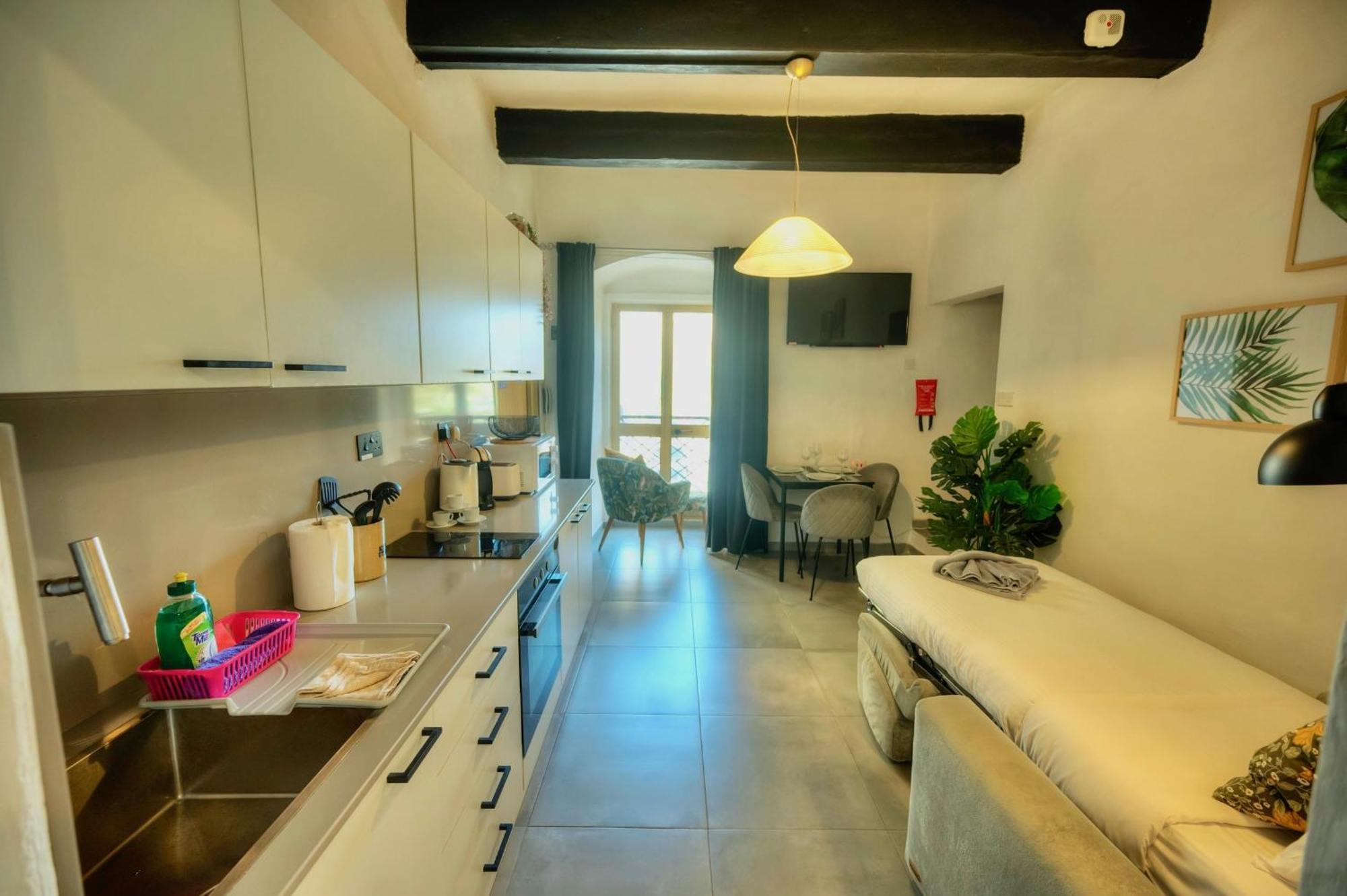 Cozy Flat. Swim Beach 2 Minutes Walk. The Old Valletta Mcri1-1 Buitenkant foto