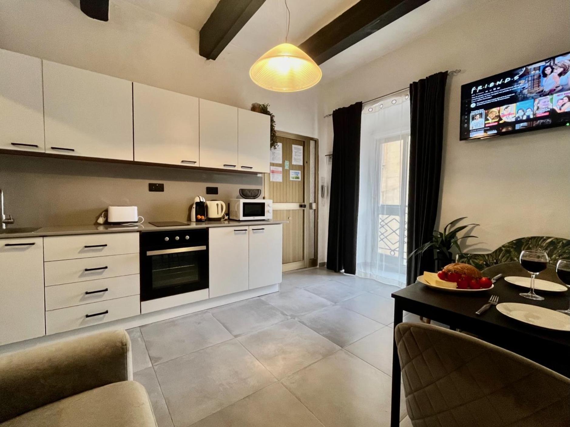 Cozy Flat. Swim Beach 2 Minutes Walk. The Old Valletta Mcri1-1 Buitenkant foto