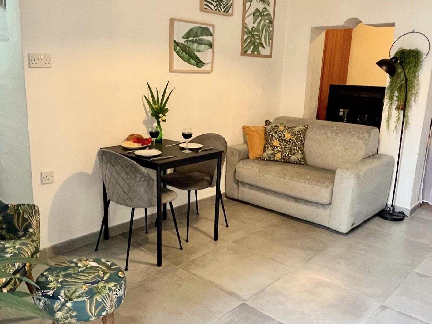 Cozy Flat. Swim Beach 2 Minutes Walk. The Old Valletta Mcri1-1 Buitenkant foto